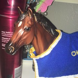 Toy horse